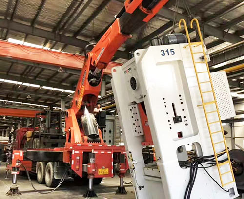 永清县提升工作效率，选择优质折臂吊租赁服务